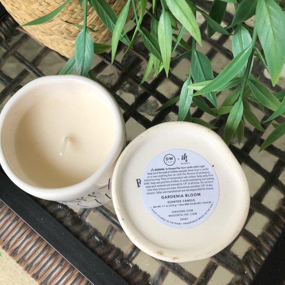 Rae Dunn Happy Easter Gardenia Bloom Candle - Picture 3 of 3